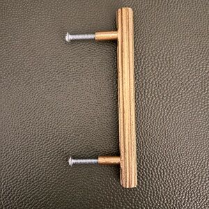 NWT Lucille Fluted Hardware for drawers or cabinets